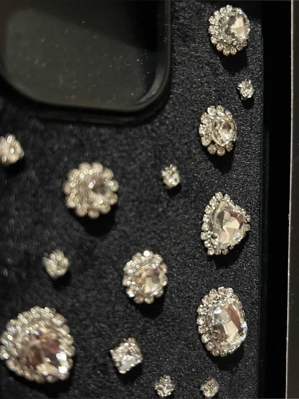 New iPhone 15 Pro Max Black Gemstone Phone Case